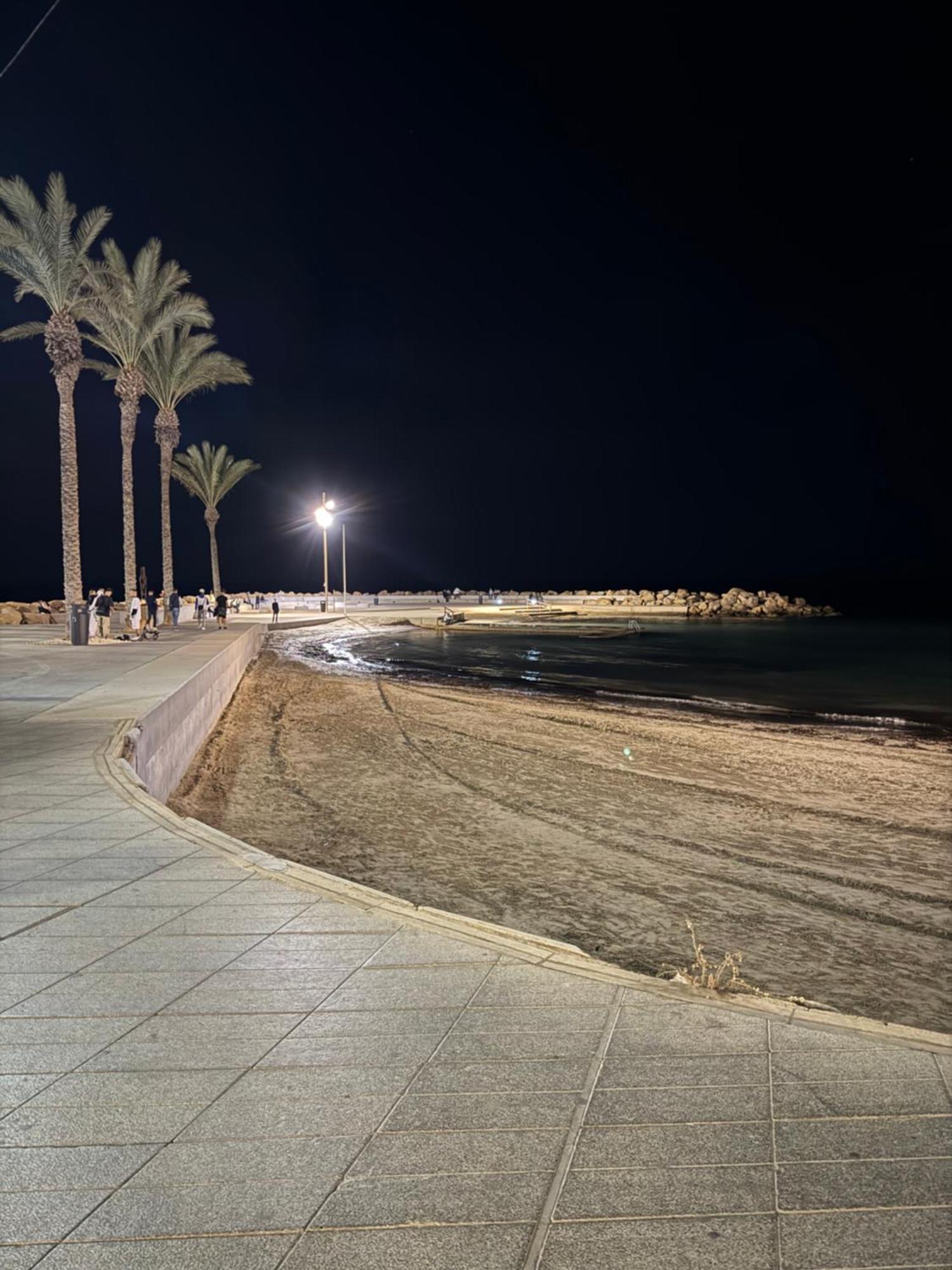 La Casa De Nicolas Torrevieja Luaran gambar
